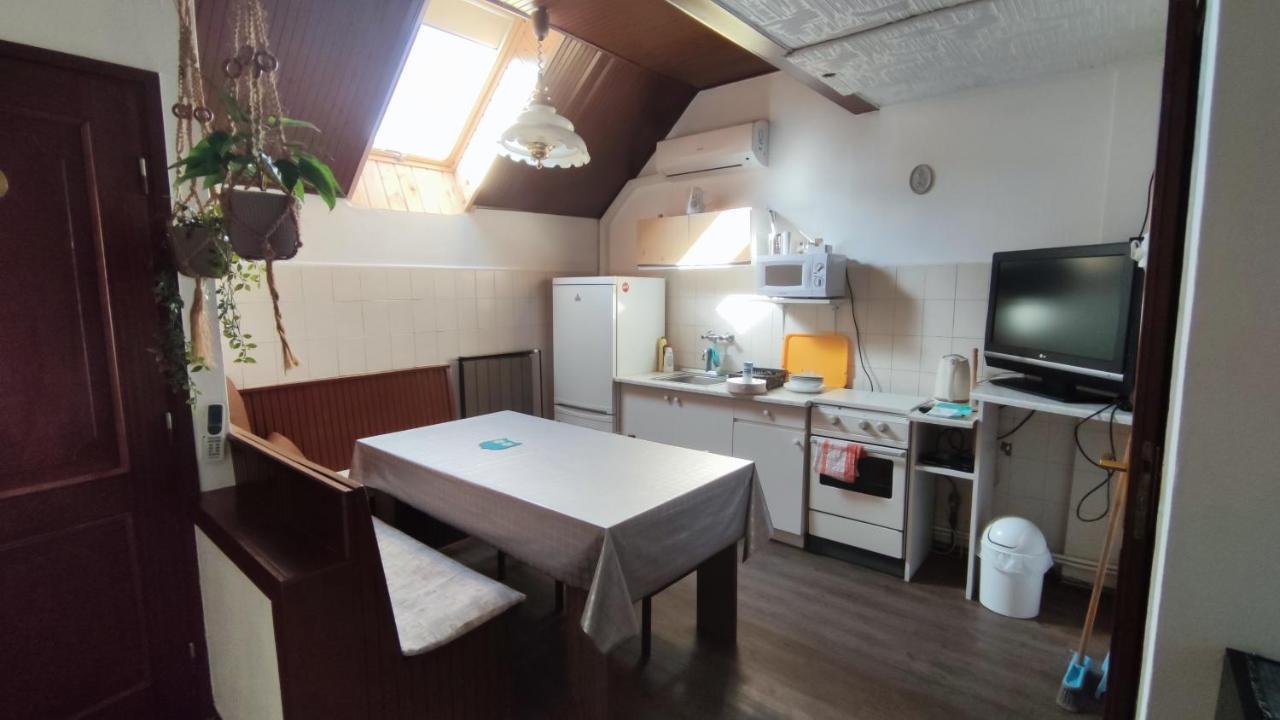 Oazis Apartman Szántód Exteriör bild