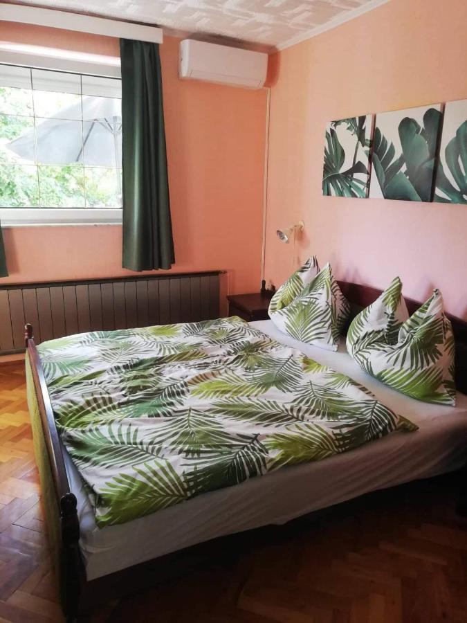 Oazis Apartman Szántód Exteriör bild